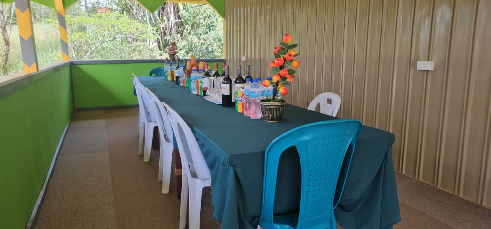 Guest Table Settings